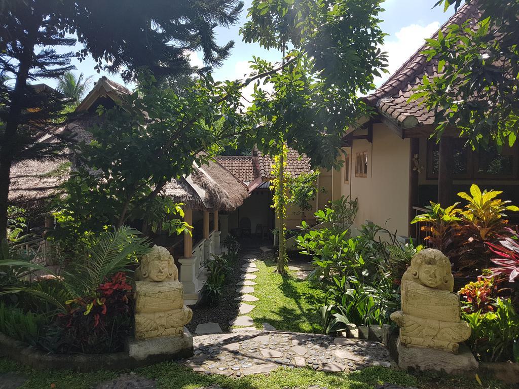 Villa Bale Seni Mataram Exterior photo